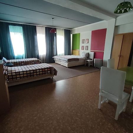 Hotel Strelets Biškek Exteriér fotografie